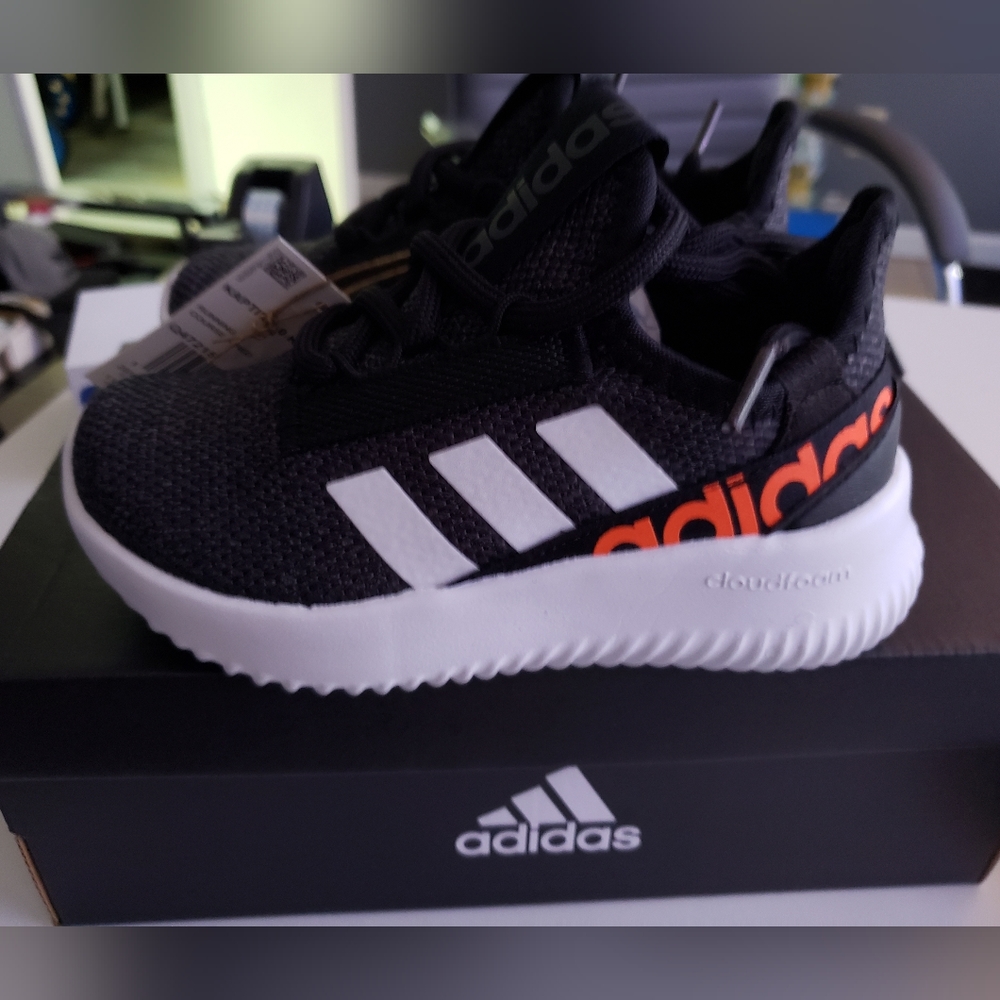 Adidas Kaptir 2 Running Shoes - Kids size11k